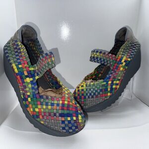St Johns Bay Women Sz 11 M Karma Multi Color Wedge Heel Shoes‎